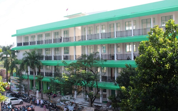 Pondok Pesantren Matholiul Anwar