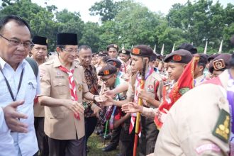 pramuka di pesantren