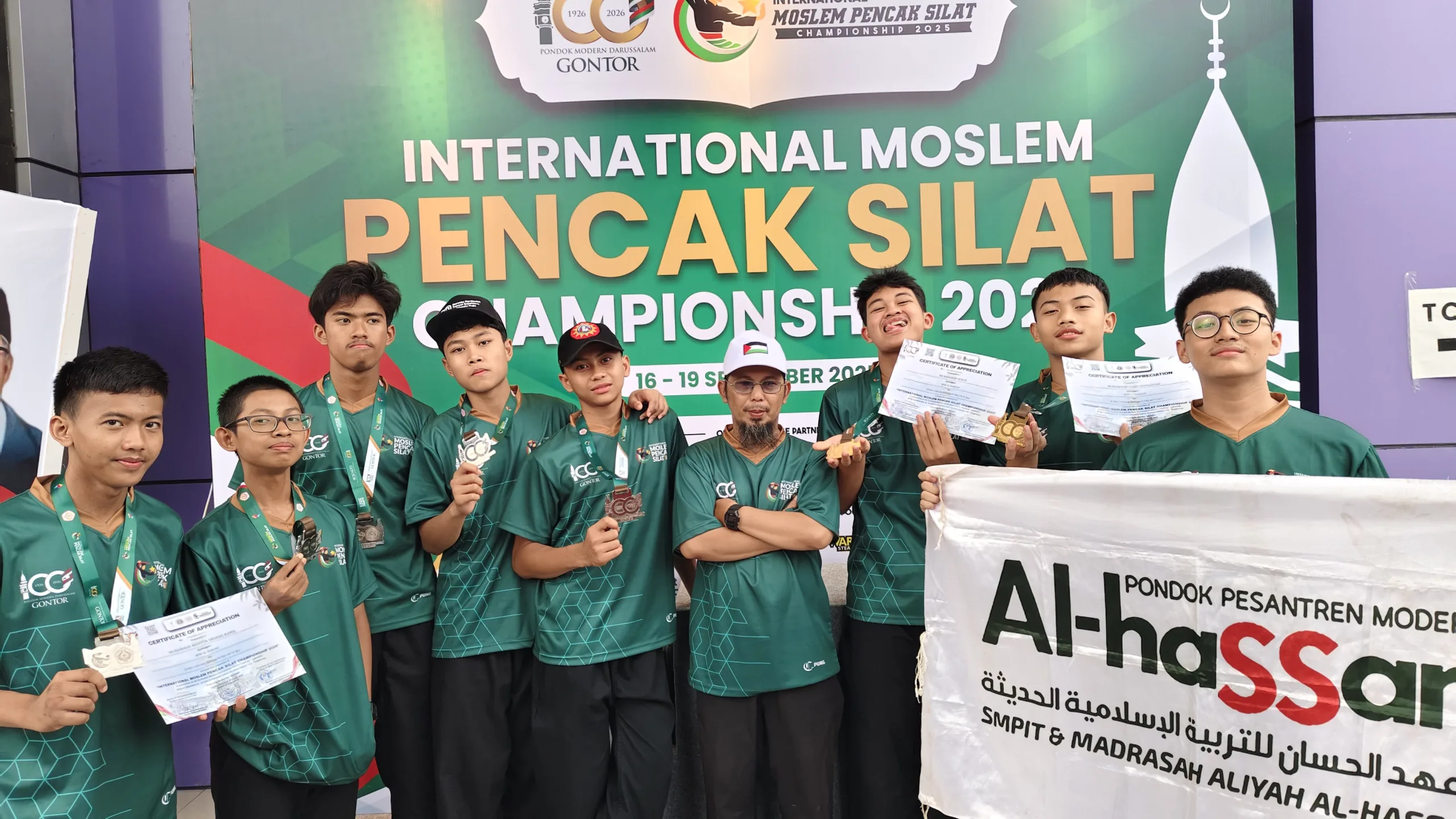 prestasi pesantren alhassan