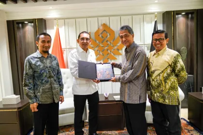 menbud dan rektor unida
