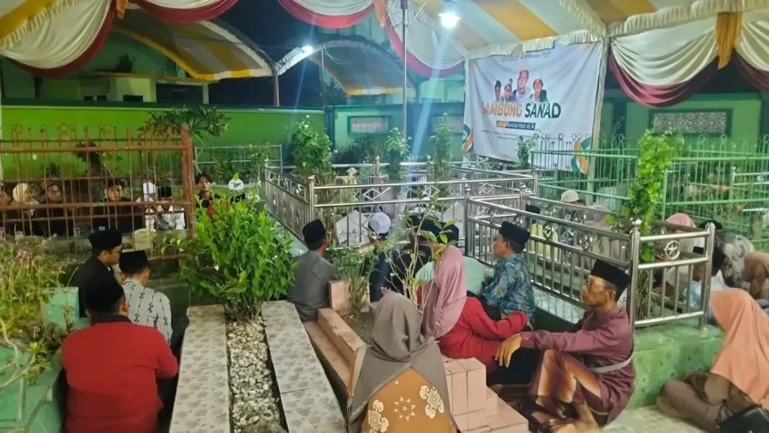 Pesarean Ponpes Attanwir Diserbu Peziarah