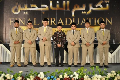 wisuda al furqon